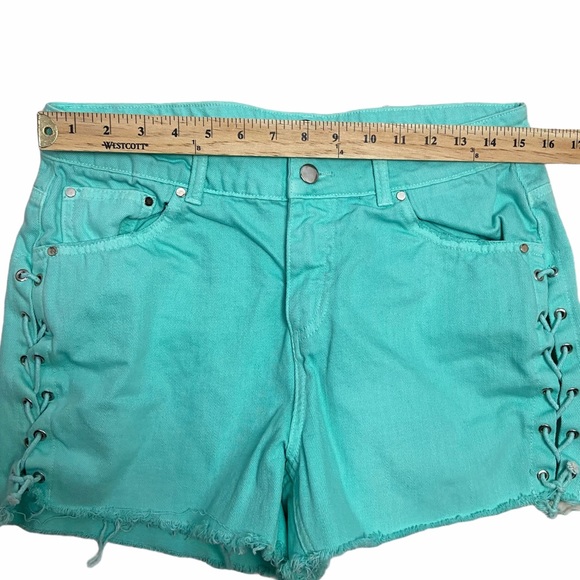 Lace Up Side Denim Shorts - Picture 6 of 8